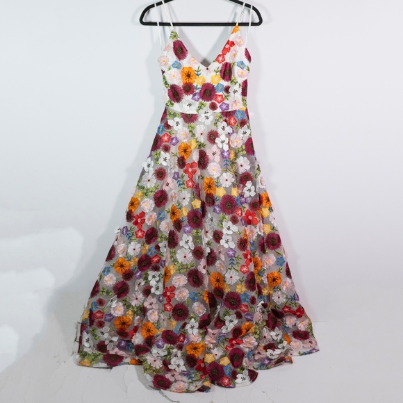 Boutique 3D Applique Floral Flowers Mesh Tulle Embroidered Ball Gown Dress Small - Picture 1 of 2